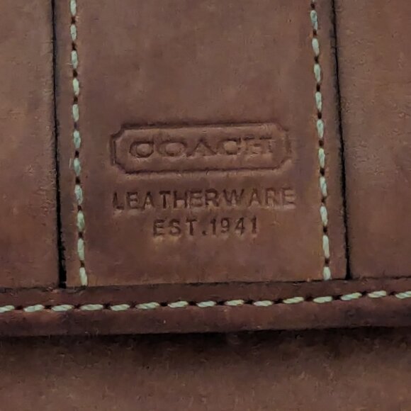 Coach Vintage Legacy Bifold Leather Wallet EUC - Picture 2 of 14